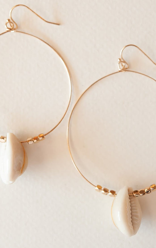 Billy Gold Hoop Dangle | Shell Detailed Hoop Earring