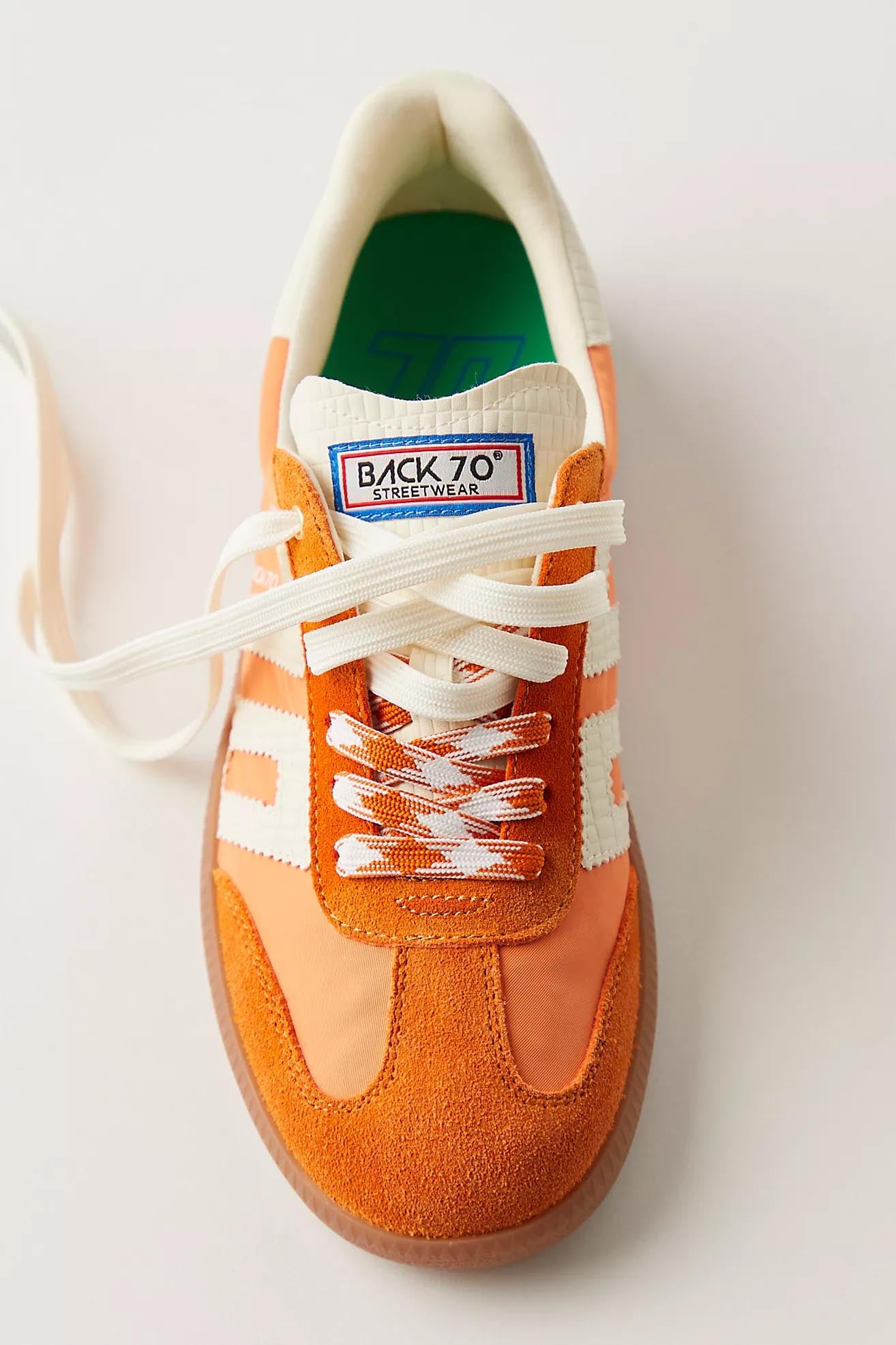 Back 70 Sneakers