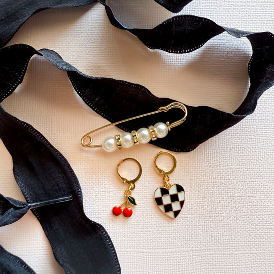 Sneaker & Shoe Charm Lace  Set + Accessory Charm Set | Shoe Charms