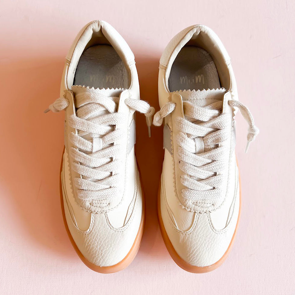 Destiny Neutral Sneakers | Classic Comfort with a Modern Twist