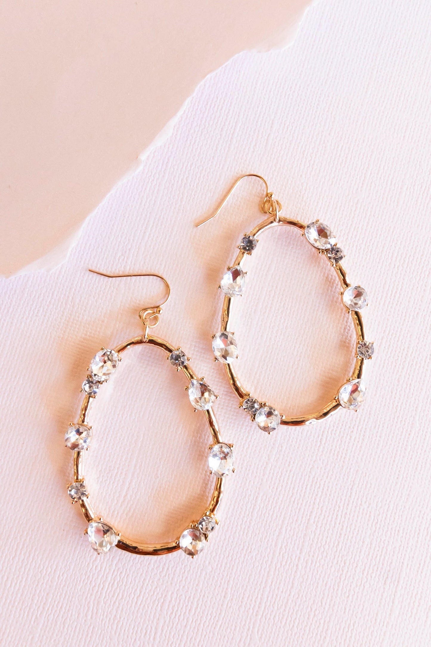 Crystal Long Drop Earrings Vintage Teardrop Bridal Party Wedding Jewel –  TulleLux Bridal Crowns & Accessories