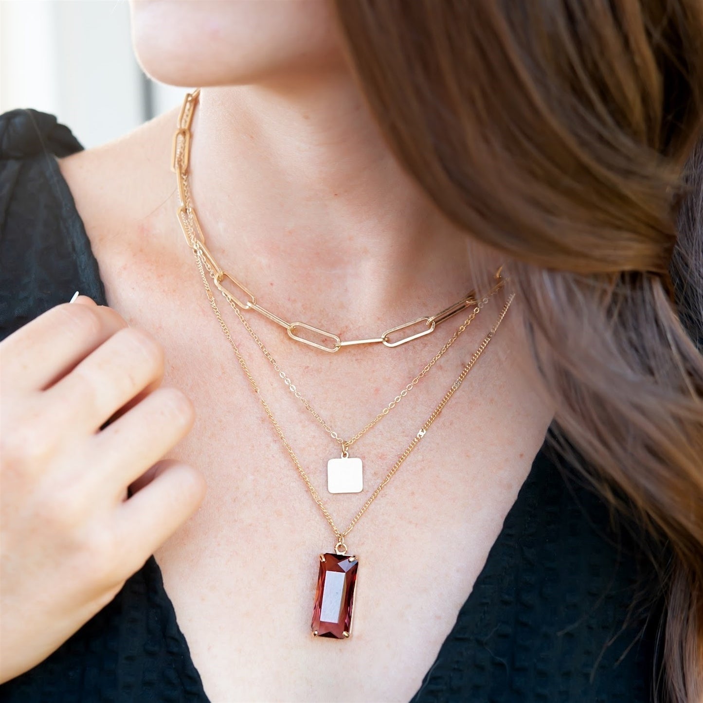 Kellie Amethyst Crystal Pendant Necklace | Gold Layering Chain Necklace | Rectangle Cut Amethyst Purple Gemstone Pendant | Chic Layered Jewelry