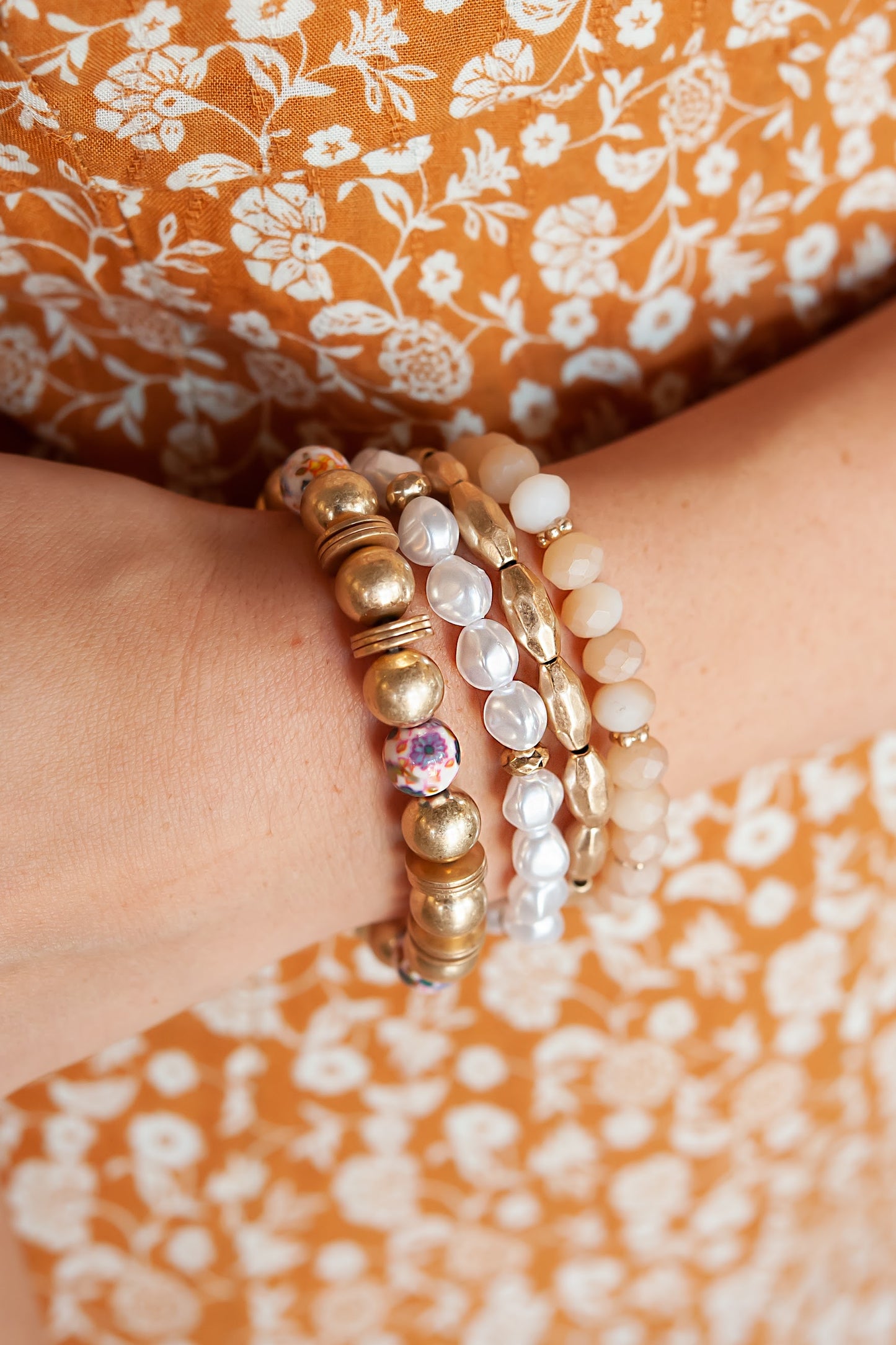 KOSMOS-LI Large Pearl Jewelry Set - Elegant Pearl Statement Necklace,  Bracelet, and Earrings