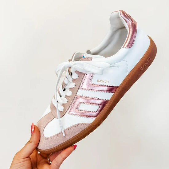 Back 70 Cloud sneaker in ice pink. 