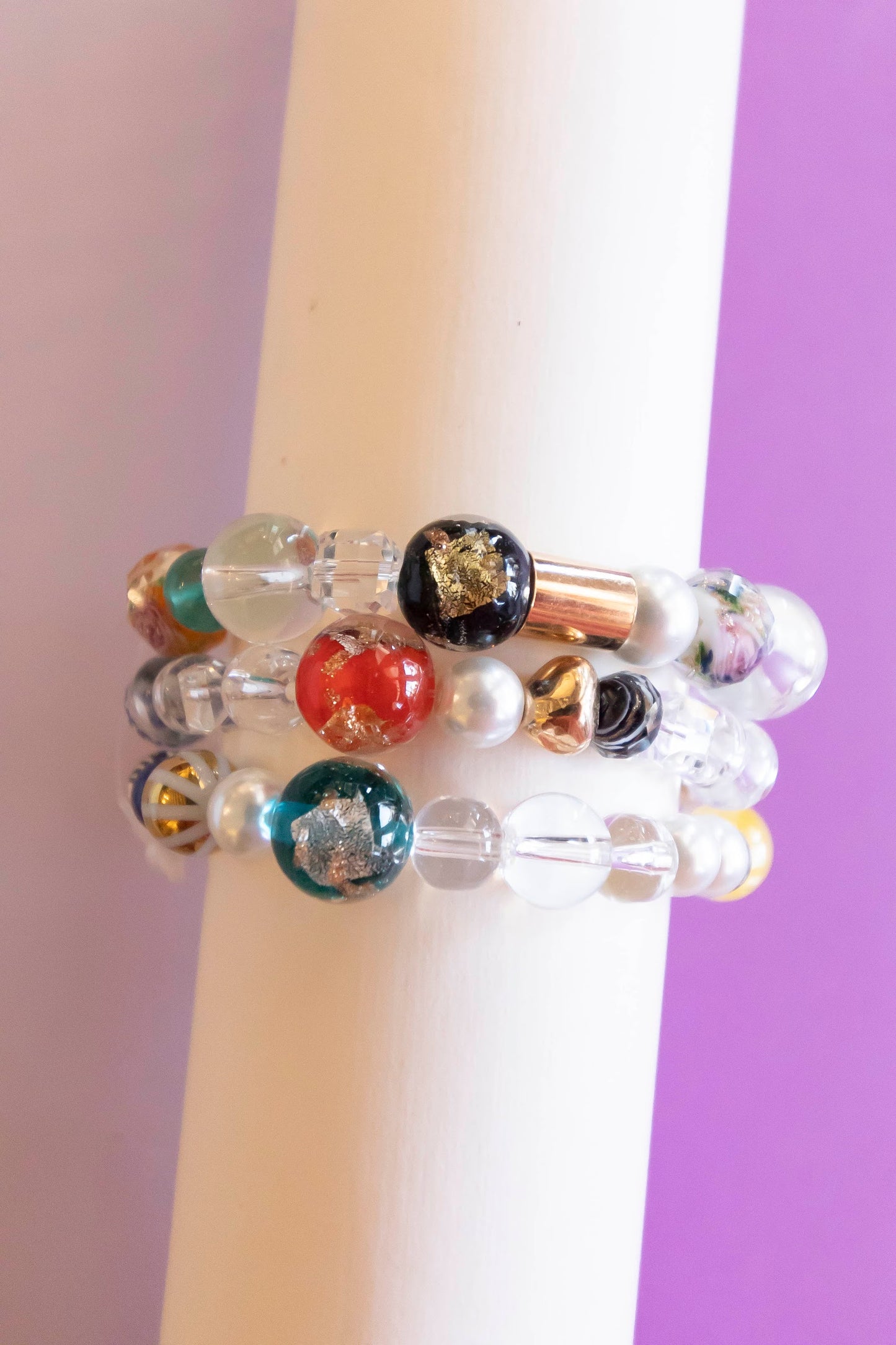 Sandee Glass Beeaded Bracelet Set | Clear and Multicolor Round Glass Beads | Gold Leaf Details | Eclectic Spring and Summer Layering Bracelets